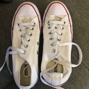 Converse Classic Low Chucks
